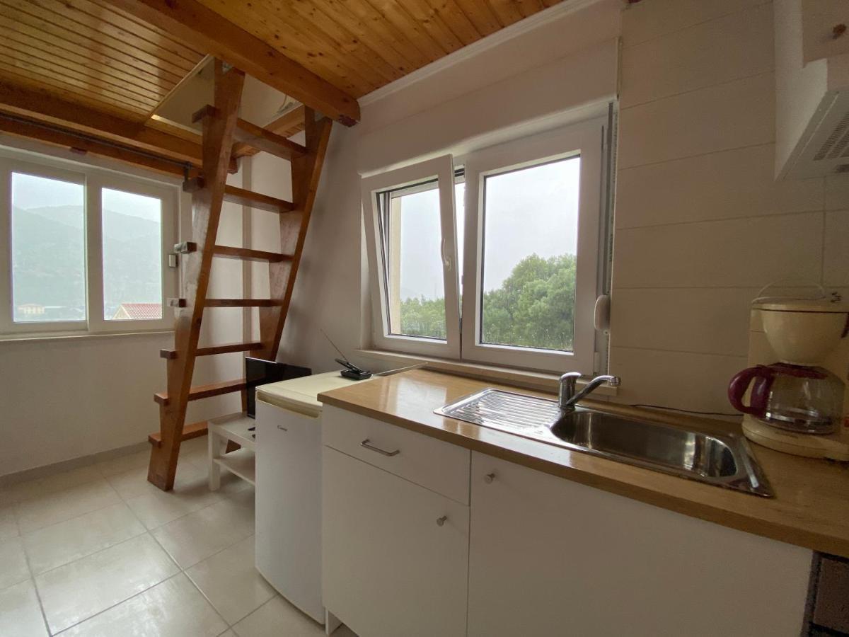 'Olu'Olu Apartment Mokosica Exterior photo